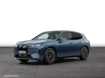 Gebraucht BMW iX 300 kW (408 PS) 2025 Arctic race blue metallic SUV