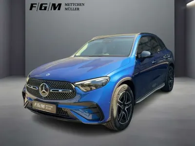 Gebraucht Mercedes GLC300 AMG line 269 PS (197 kW) 2024 Blau SUV