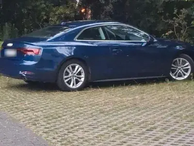 Gebraucht Audi A5 Sport 190 PS (139 kW) 2017 Blau Coupé