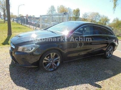 Gebraucht Mercedes CLA220 Shooting Brake 177 PS (130 kW) 2015 Schwarz Kombi