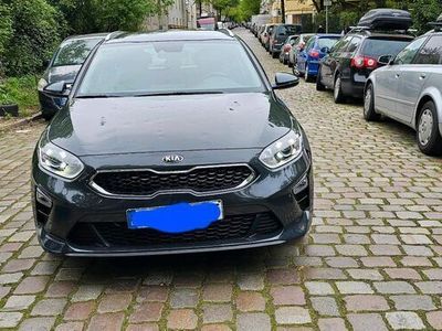 gebraucht Kia Ceed 1.5 T-GDI Dynamic Line