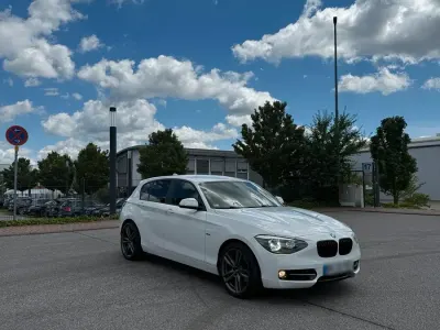 Gebraucht BMW 116 136 PS (100 kW) 2012 Weiß Kleinwagen