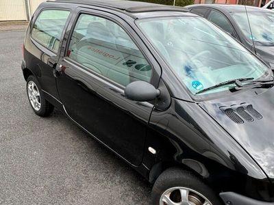 gebraucht Renault Twingo mit Panorama Faltdach schwarz