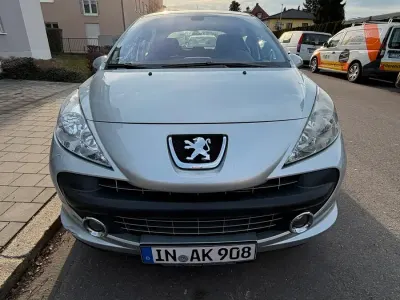 Gebraucht Peugeot 207 120 PS (88 kW) 2007 Grau Limousine