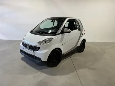 Gebraucht Smart ForTwo Coupé 61 PS (44 kW) 2013 Weiß Coupé