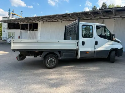 Usata Iveco Daily 116 CV (85 kW) 2018 Berlina