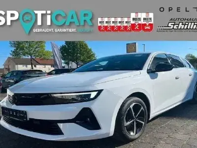 Gebraucht Opel Astra 131 PS (96 kW) 2024 Jade weiß Kombi