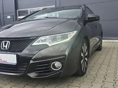 Gebraucht Honda Civic Elegance 120 PS (88 kW) 2017 Braun Kombi