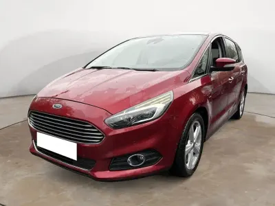 Gebraucht Ford S-MAX Titanium 209 PS (153 kW) 2017 Rot Van / Kleinbus