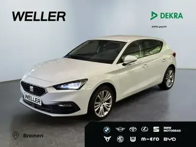 Gebraucht Seat Leon Style 150 PS (110 kW) 2024 Weiss Limousine