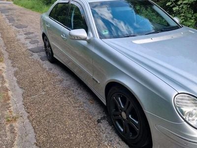 Mercedes E350
