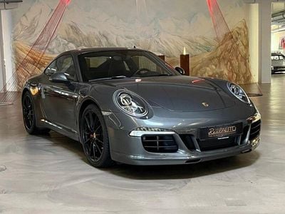 Porsche 911 Carrera
