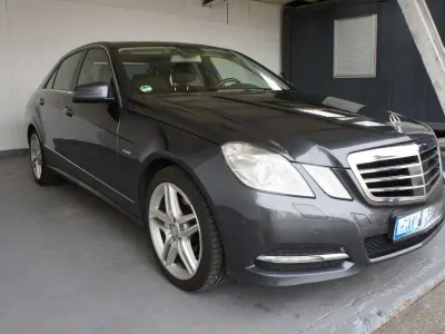 Gebraucht Mercedes E350 265 PS (194 kW) 2011 Grau Limousine