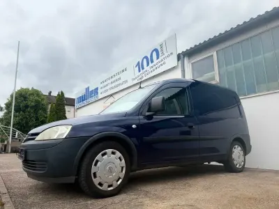Gebraucht Opel Combo Edition 94 PS (69 kW) 2008 Blau Van / Kleinbus