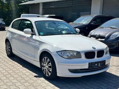 Weiß Gebraucht 2012 BMW 116 Advantage Kleinwagen | 2.490 € (Guter Preis)