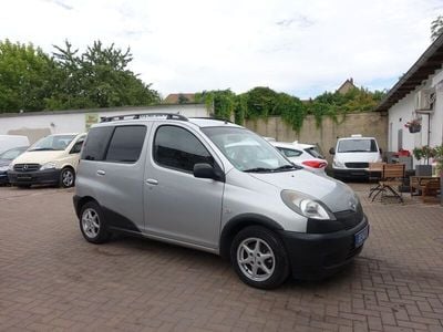 Toyota Yaris Verso