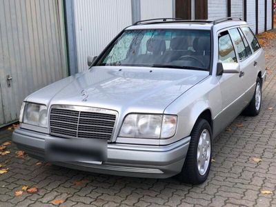 gebraucht Mercedes E220 T Modell Aktiv 1996 „Der Letzte“
