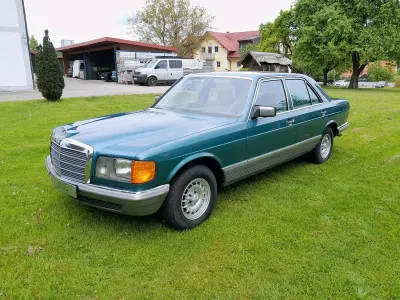 Occasion Mercedes E500 240 ch (176 kW) 1981 Vert Berline