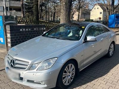 Second-hand Mercedes E250 204 CP (150 kW) 2010 Gri Coupe