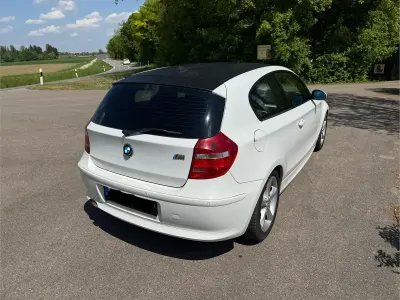 Używany BMW 116 M Sport 122 KM (89 kW) 2008 Biały Hatchback