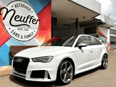 Gebraucht Audi RS3 Sportback Sport 367 PS (269 kW) 2016 Gletscherweiß Kleinwagen