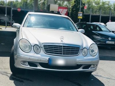 Mercedes E240