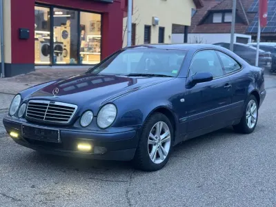Używany Mercedes CLK200 136 KM (100 kW) 1998 Niebieski Coupe
