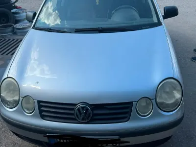 Gebraucht VW Polo 70 PS (51 kW) 2004 Grau Kleinwagen
