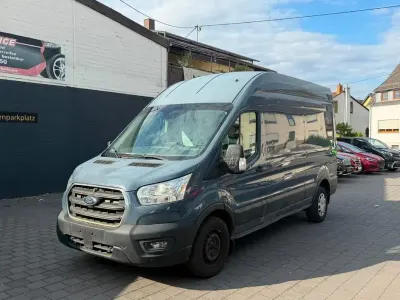 Gebraucht Ford Transit Trend 131 PS (96 kW) 2020 Grau Van