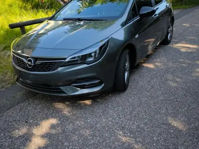 Gebraucht Opel Astra 131 PS (96 kW) 2021 Grau Limousine