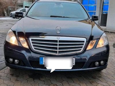 Mercedes E220