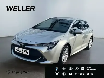 Usata Toyota Corolla Comfort 116 CV (85 kW) 2020 Argento Berlina