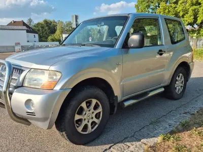 Gebraucht Mitsubishi Pajero 116 PS (85 kW) 2005 Silber SUV