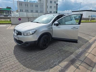 Gebraucht Nissan Qashqai 360º 150 PS (110 kW) 2013 Silber SUV