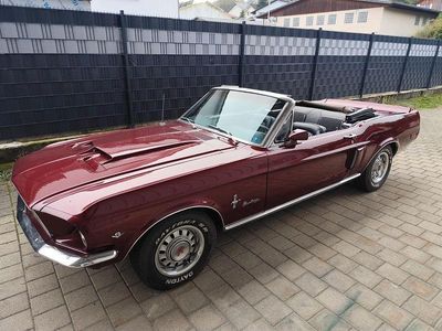 Gebraucht Ford V8 230 PS (169 kW) 1968 Rot Cabrio
