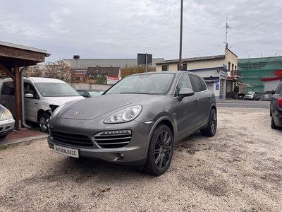 Grau Gebraucht 2013 Porsche Cayenne Sport SUV | 27.900 € (Fairer Preis)