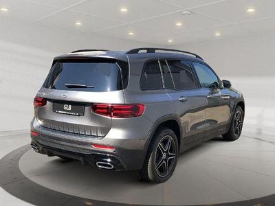Usata Mercedes GLB200 150 CV (110 kW) 2025 Grigio SUV