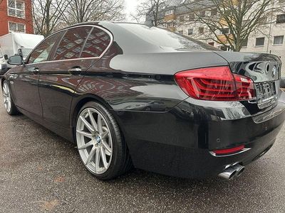 Gebraucht BMW 525 Sport Line 218 PS (160 kW) 2014 Schwarz Limousine