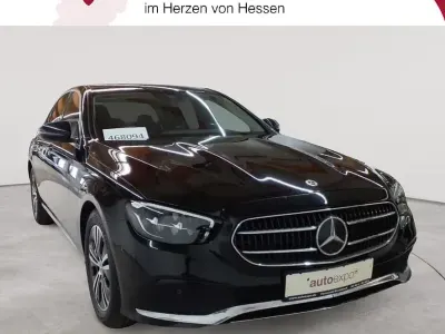 Usata Mercedes E220 Avantgarde 220 CV (161 kW) 2022 Nero Berlina
