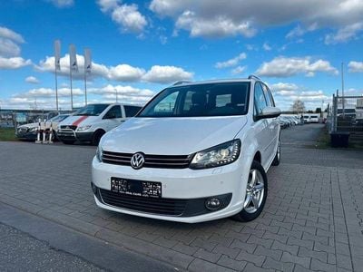 Gebraucht VW Touran Highline 105 PS (77 kW) 2014 Weiß Van / Kleinbus