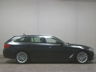 Gebraucht BMW 540 Luxury Line 320 PS (235 kW) 2020 Schwarz Kombi