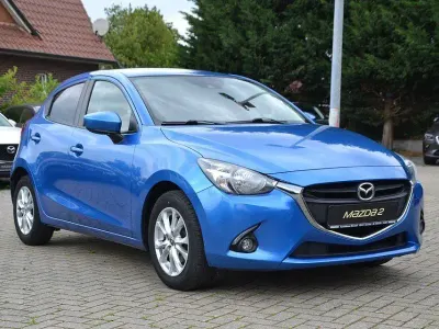 Gebraucht Mazda 2 Exclusive 90 PS (66 kW) 2015 Blau Kleinwagen