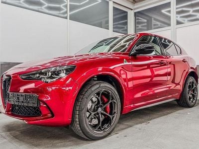 Neu Alfa Romeo Stelvio Quadrifoglio Verde 519 PS (381 kW) 2025 Etna rot SUV