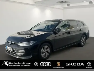 Usata VW Passat Business 150 CV (110 kW) 2025 Nero Station wagon