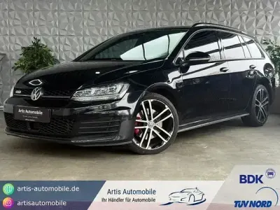 Second-hand VW Golf VII GTD 184 CP (135 kW) 2016 Negru Break