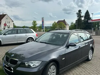 Gebraucht BMW 320 150 PS (110 kW) 2006 Grau Kombi
