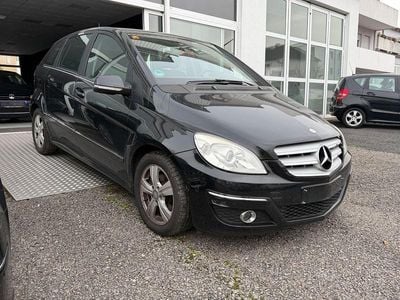 Mercedes B180