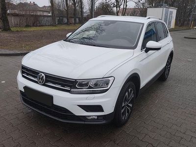 Gebraucht VW Tiguan Comfortline 150 PS (110 kW) 2020 Weiß SUV