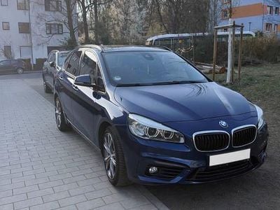Gebraucht BMW 218 Active Tourer Sport Line 150 PS (110 kW) 2015 Blau Van / Kleinbus