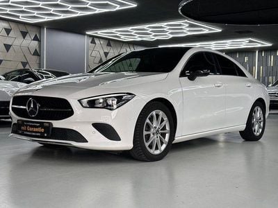 Gebraucht Mercedes CLA180 116 PS (85 kW) 2019 Polarweiss  unilack Limousine